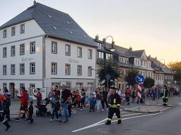 Fackelumzug mit den Friedebachern
