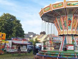 Eröffnung im Festzelt