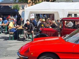 Oldtimer und Basar