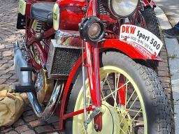 Oldtimer und Basar