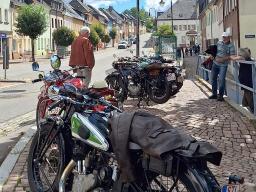 Oldtimer und Basar