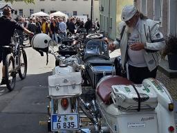 Oldtimer und Basar