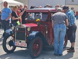 Oldtimer und Basar