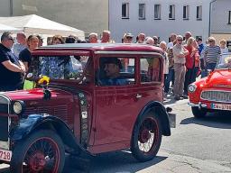 Oldtimer und Basar